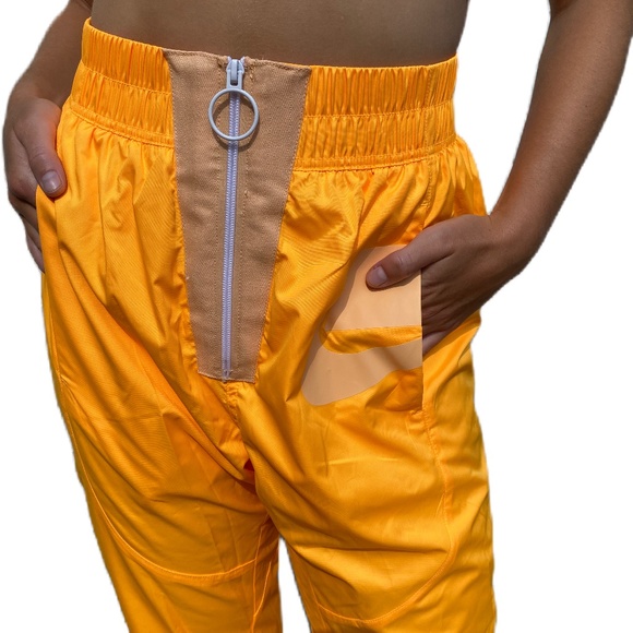 Nike Sportswear NSW Woven Loose Fit jogger pant orange S - Picture 2 of 16